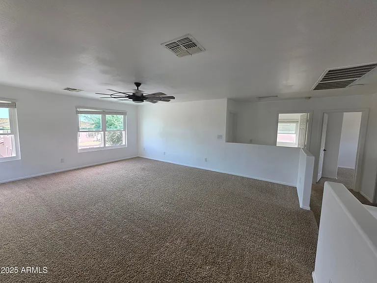 22461 W Woodlands Ave — Photo 21