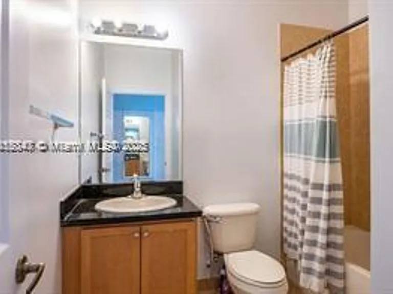 109 SW 147th Ter #1109 — Photo 19