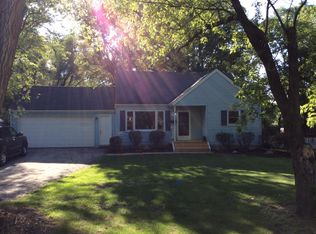 417 S Prairie Rd, New Lenox, IL 60451