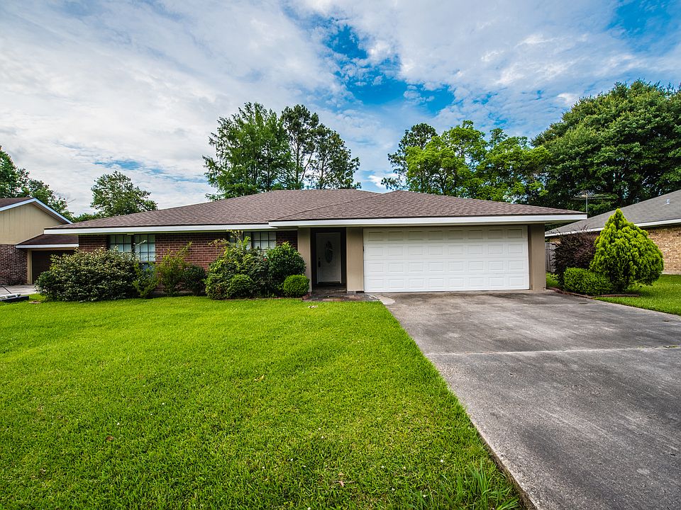 1st image of 603 Yvette Marie Dr