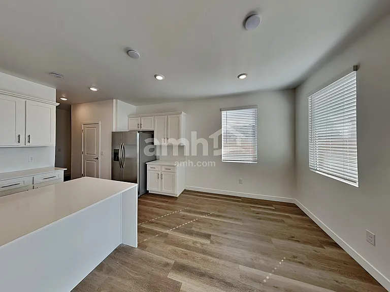 6474 E Corte Piramide — Photo 6