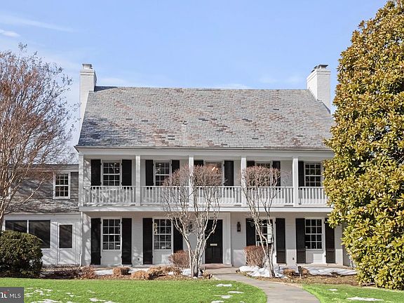 2nd image of 4806 Newport Ave