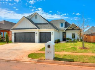 516 Mosswood Rd, Norman, OK 73069