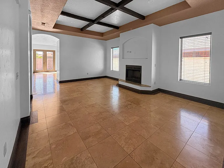 1611 Camino Del Arco — Photo 2