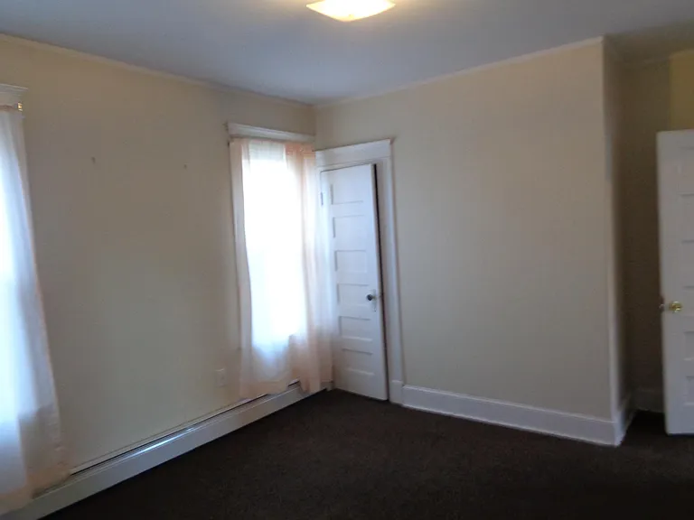 69 Brewster St #3 — Photo 3