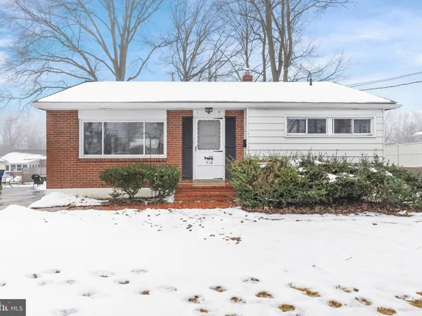 418 Roseanna Ave, Wilmington, DE 19803