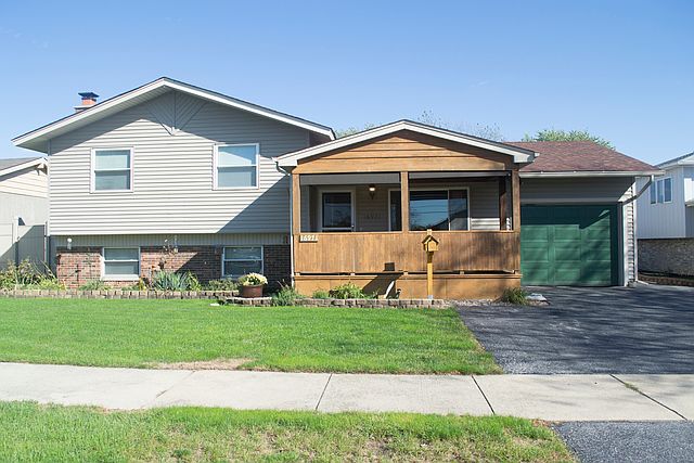 1st image of 16971 Leclaire Ave