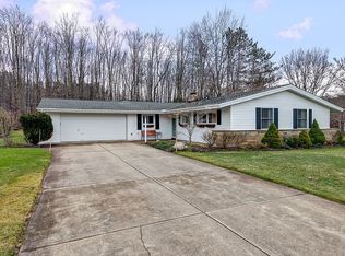 35210 Martin Rd, Willoughby Hills, OH 44094