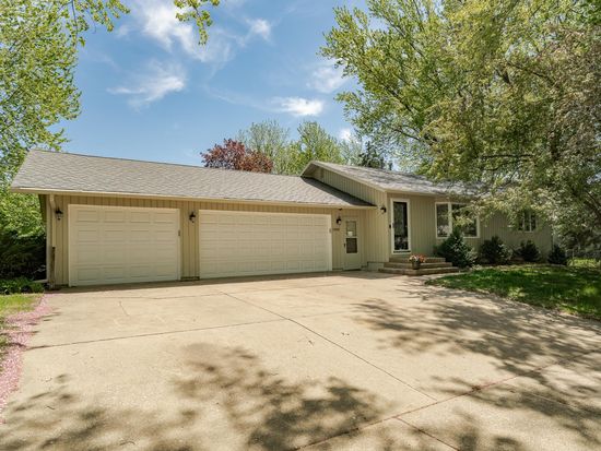 1840 13th Ave NE, Rochester, MN 55906
