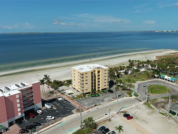 3rd image of 100 Estero Blvd APT 632