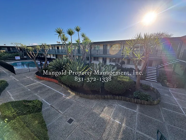 16 Natividad Road — Photo 10