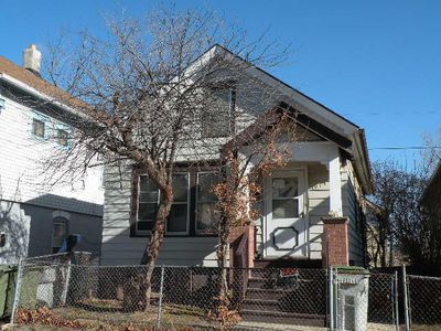 1974 S 5th Pl, Milwaukee, WI, 53204
