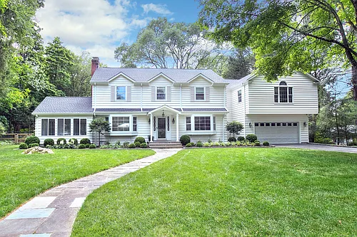 55 Blueberry Hill Rd Photo 1