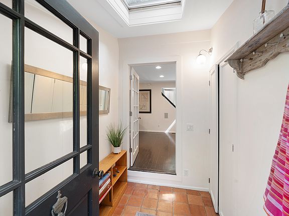 2nd image of 14 Walnut St