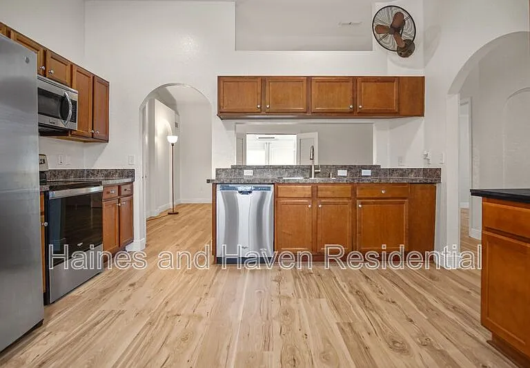 1207 Coda Ct — Photo 7