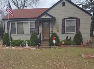 7917 Alert Dr, Saint Louis, MO 63133