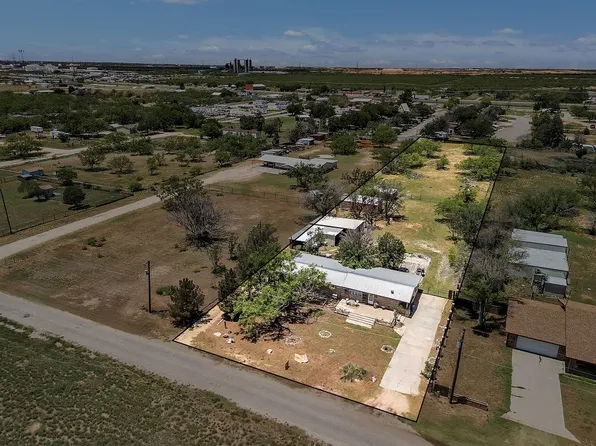 5807 Walter Rd, Big Spring, TX 79720