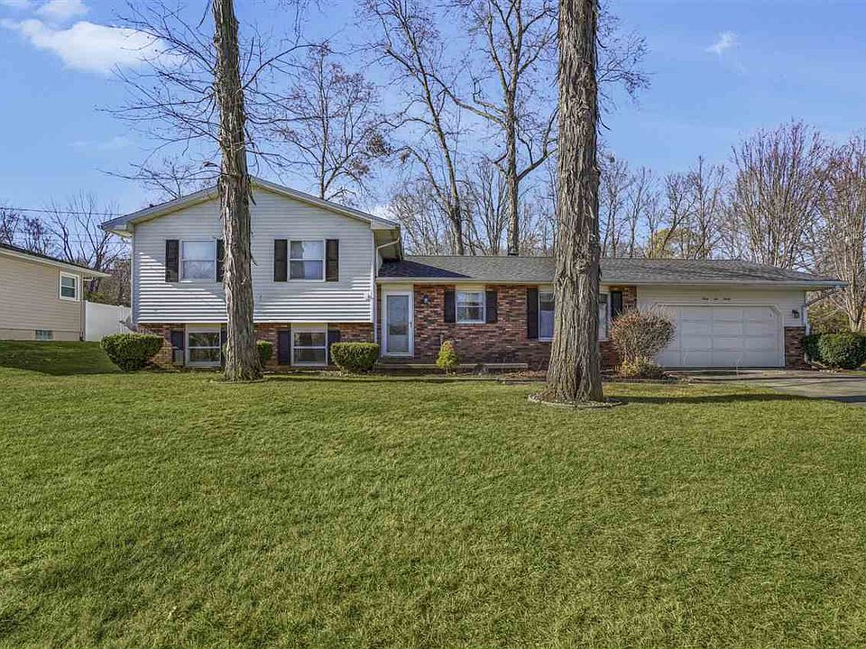 1st image of 3690 Loretta Dr