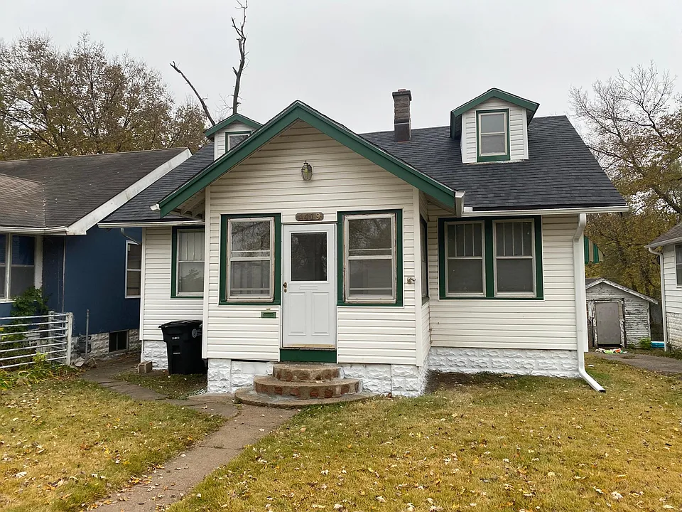 4419 Sprague St