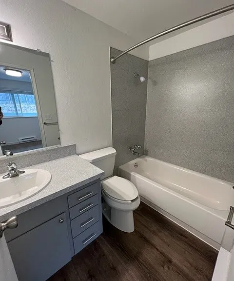 Apt #34 Bathroom
