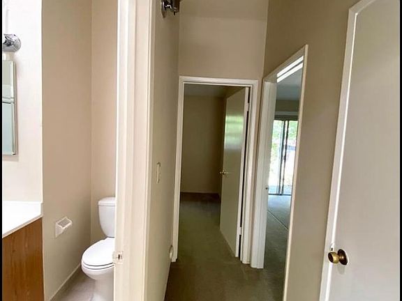 2nd image of 3165 Loma Verde Pl