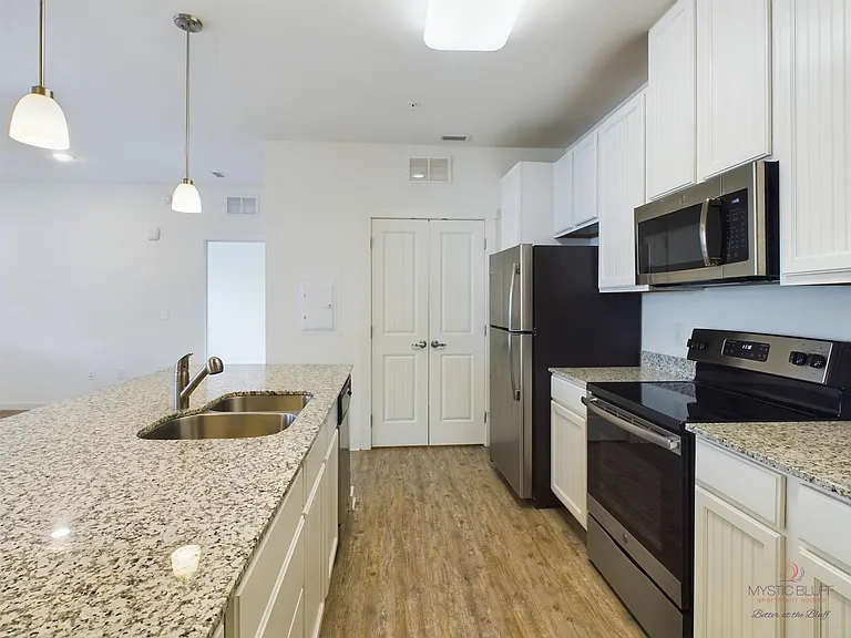 308 Mohegan Ave #7203 — Photo 8