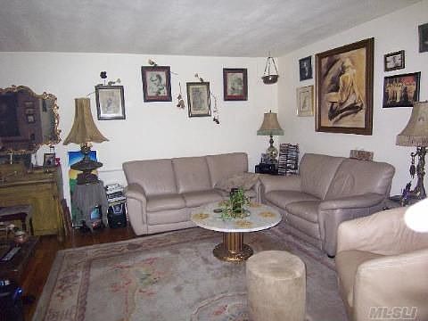 Large Living Room w/ wood floors