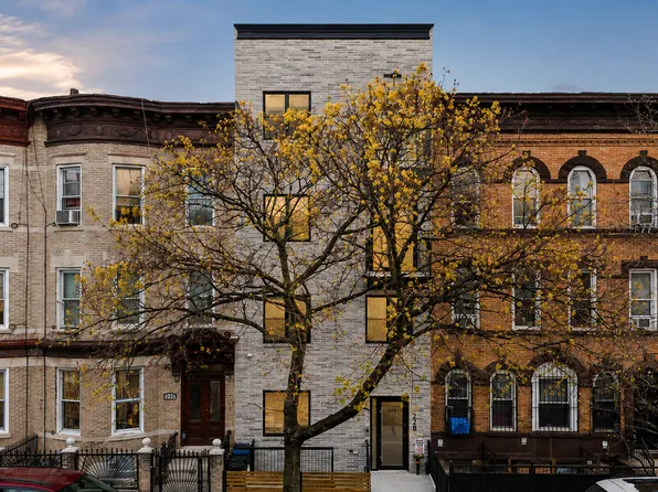 220 Schaefer Street