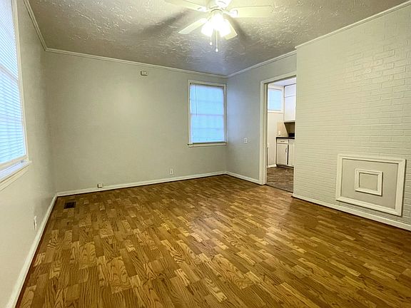 2nd image of 3016 Wimpole Ave