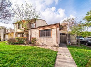 8532 Dairy View Ln, Houston, TX 77072