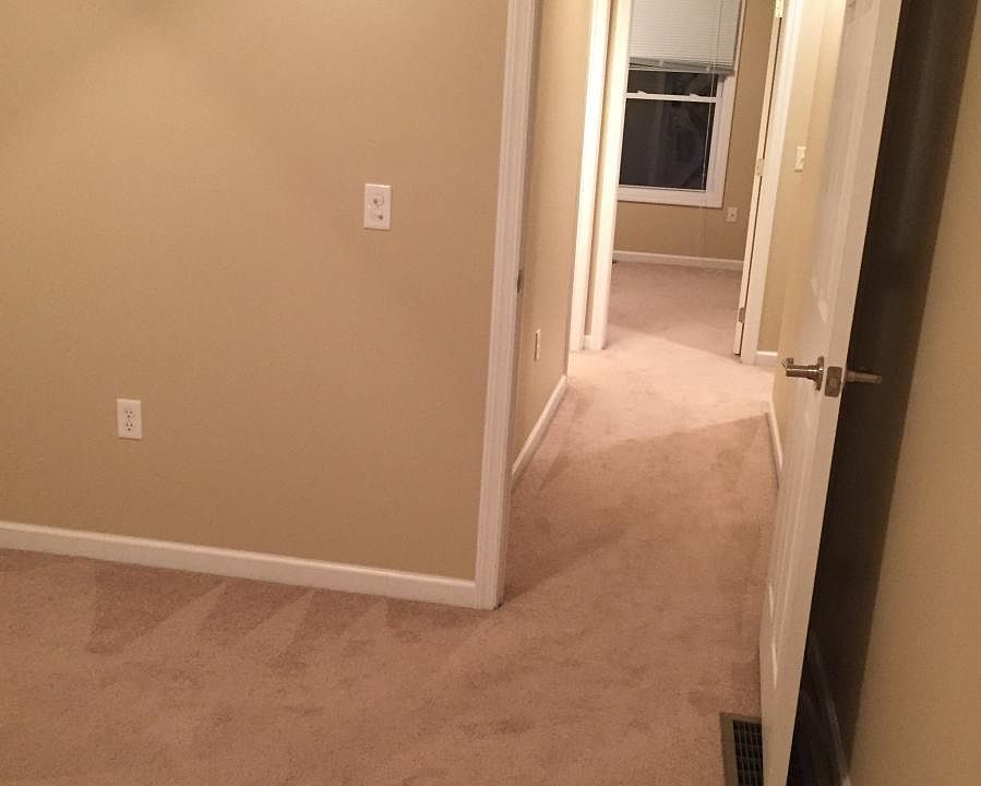 1st image of 205 Suncrest Ter