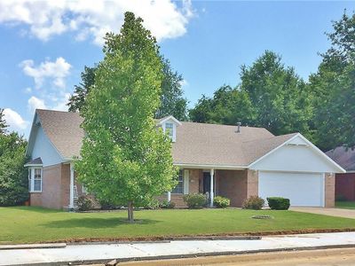 1749 Dick Smith St, Springdale, AR, 72764