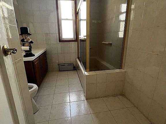 5th image of 6659 Colonial Rd