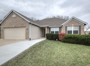762 Peine Forest Ct, Wentzville, MO 63385