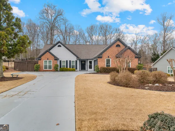 5587 Newberry Point Dr, Flowery Branch, GA 30542