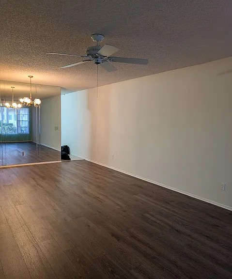 2258 World Parkway Blvd W #10 — Photo 36