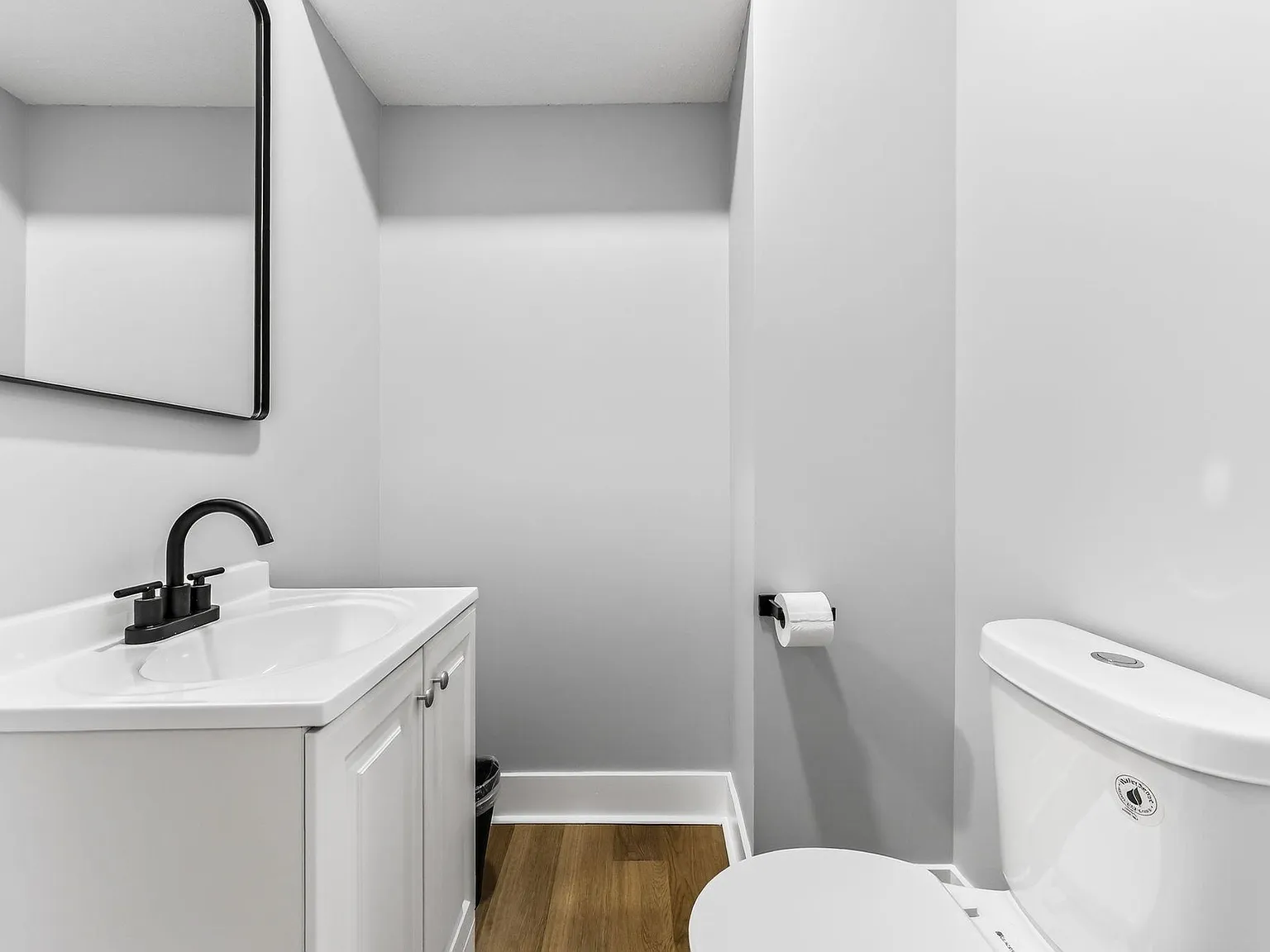 4 bed, 6.5 bath, 2186 sqft, $702 — Photo 3
