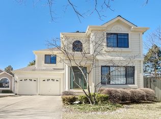 176 Seneca Trl, Bloomingdale, IL 60108