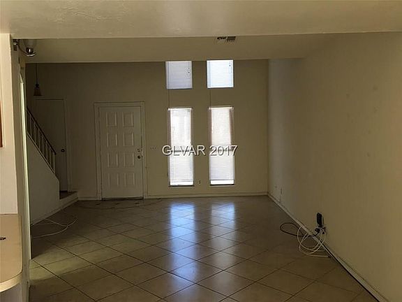 3rd image of 531 Sellers Pl #0