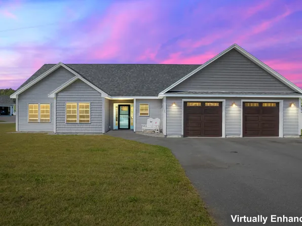 25 Wine Time Circle, Lisbon, ME 04250