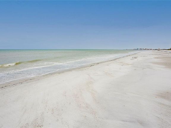 3rd image of 1600 Gulf Blvd APT 518