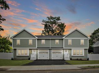 108 John St #108, Reading, MA 01867