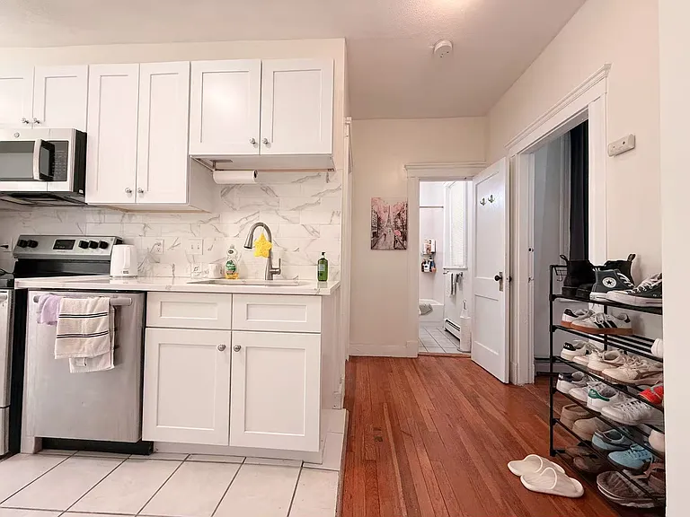8 Ransom Rd #8R — Photo 4