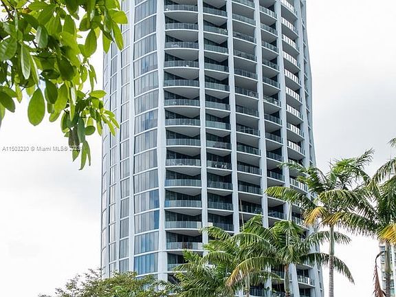 4th image of 2831 S Bayshore Dr Unit 1601