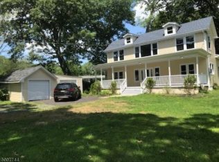 208-210 Maple Ave, North Plainfield, NJ 07060