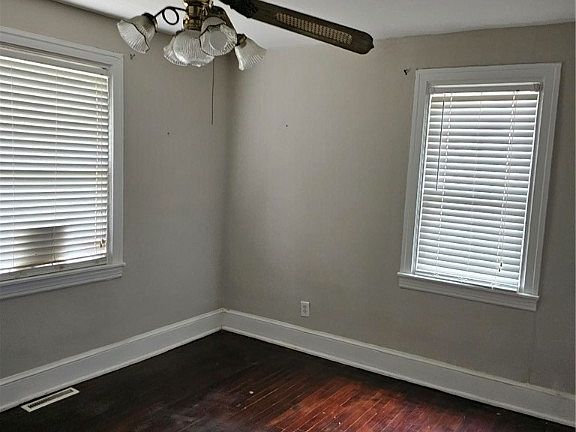 2nd image of 2507 Alexander Ave