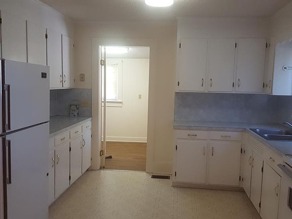 5th image of 128 Padgett Dr