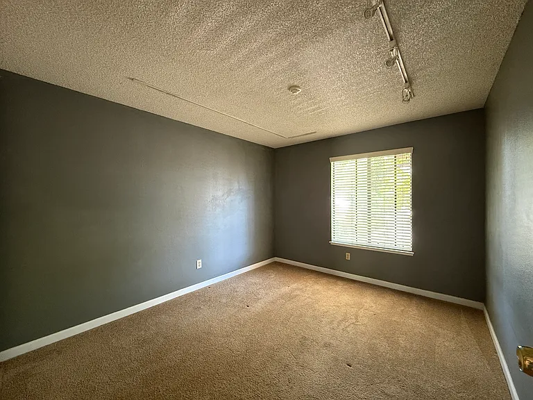 6266 Joaquin Murieta Ave #C — Photo 8