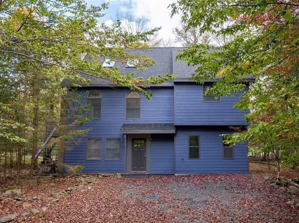 6 Leah Ln, Gouldsboro, PA 18424