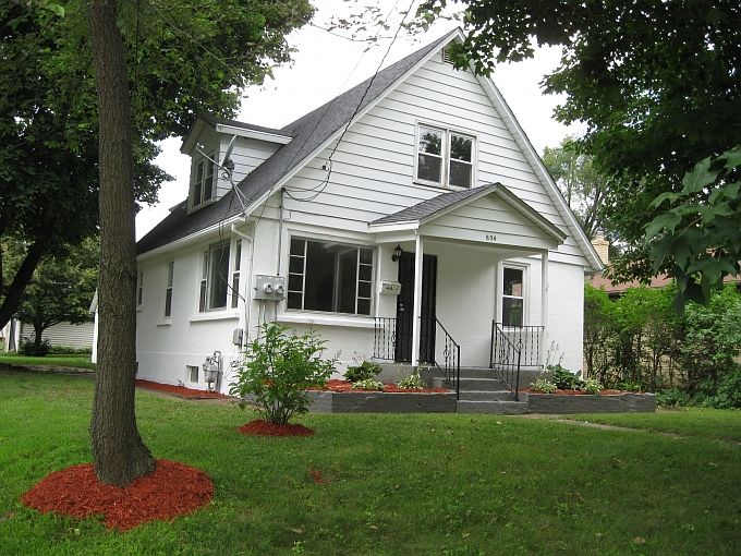 1st image of 804 Miriam Ave